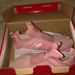 pink puma shoes!